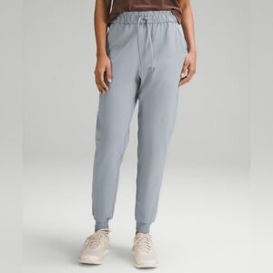 Lululemon Stretch High Rise Jogger Pants Chambray Blue Size 12 NWT
